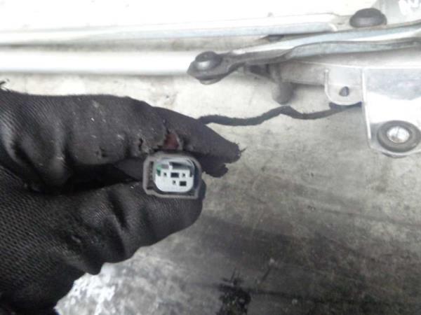 MOTEUR D ESSUIE GLACE OPEL ASTRA J - Vue 2